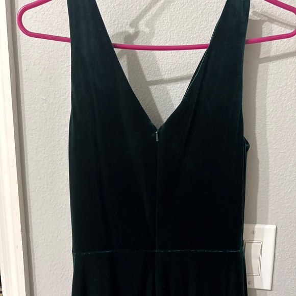 Revelry Green velvet Christmas or bridesmaid dress - Picture 2 of 5